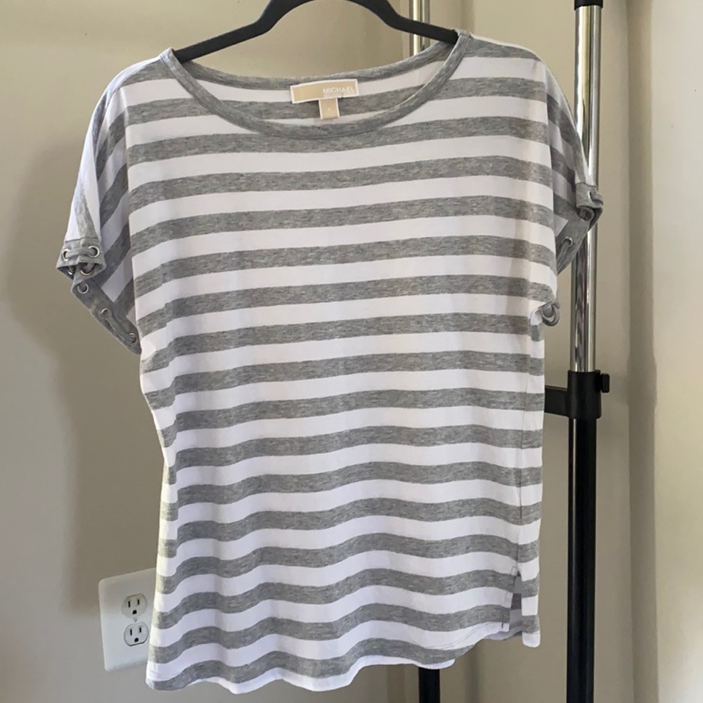 Micheal kors tshirt
